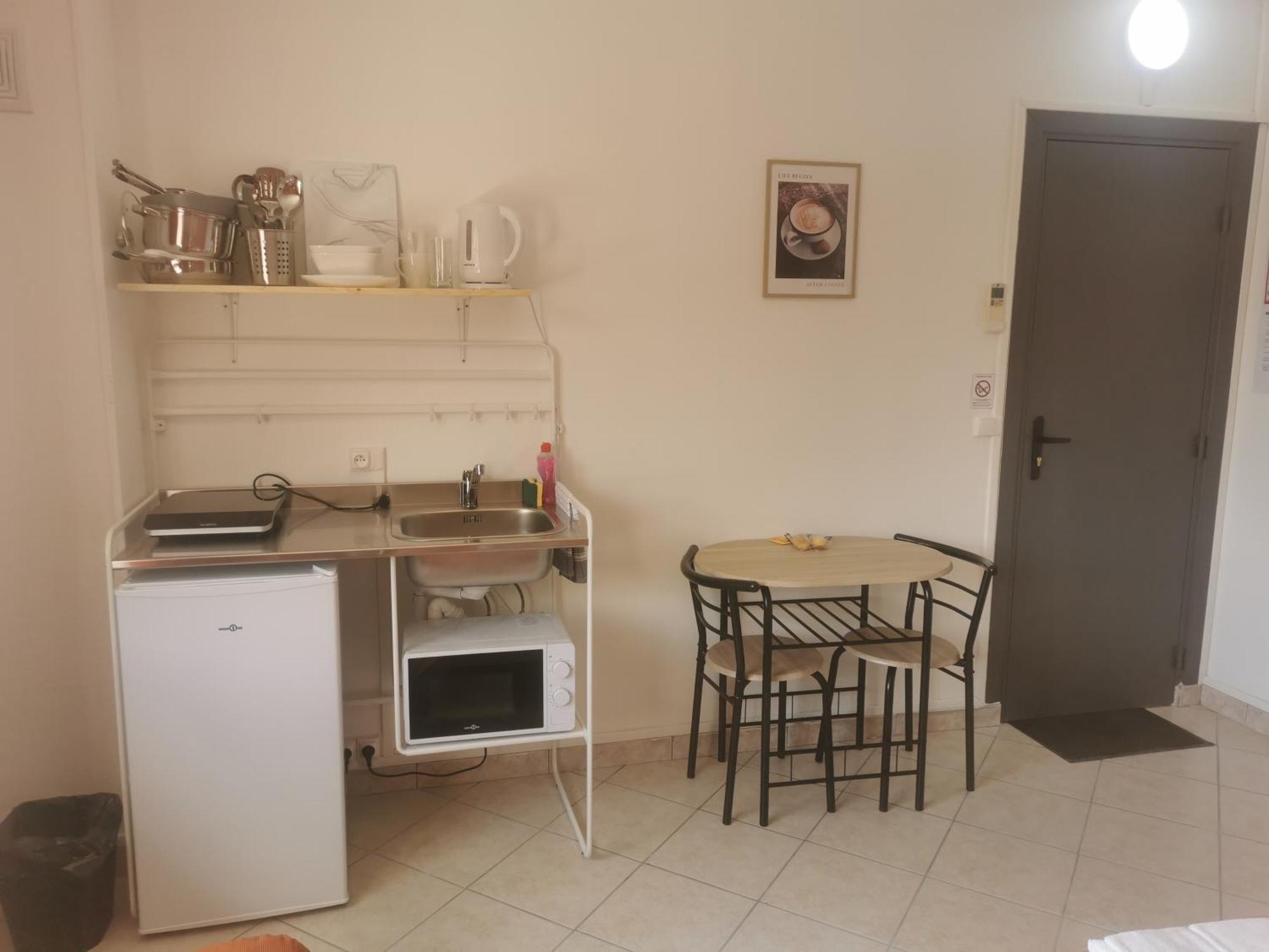 Appartement 4 , Disneyland - Parking Gratuit - Maison Des Platanes Meaux Εξωτερικό φωτογραφία