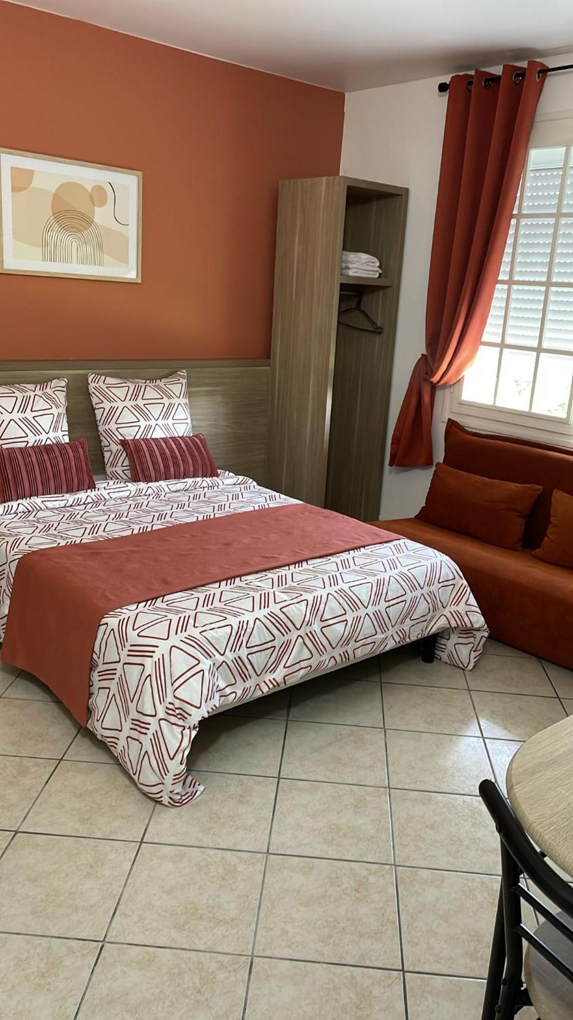 Appartement 4 , Disneyland - Parking Gratuit - Maison Des Platanes Meaux Εξωτερικό φωτογραφία